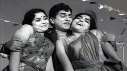 Buddhimanthudu Movie Songs - Bhummeda Sukhapadite - ANR Vijaya Nirmala