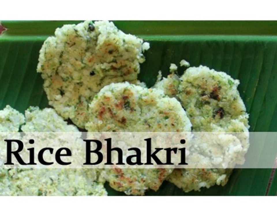 Mangalorean Rice Bhakri - Indian Roti - Vegetarian Recipe by Annuradha Toshniwal [HD]