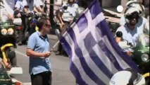 Des dizaines de milliers de fonctionnaires grecs dans...