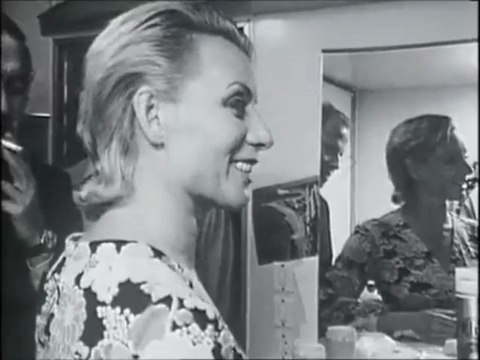 - Annie Cordy- (1970) interview 1/2 + extraits de chansons