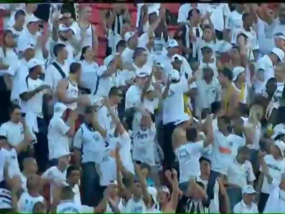 Santos vence e aumenta crise do São Paulo