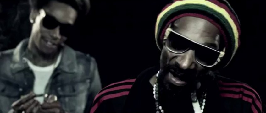 Snoop Dogg _ Wiz Khalifa French Inhale