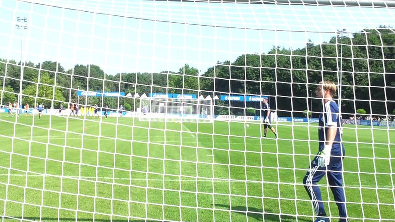 Torwart Cam Hildebrand