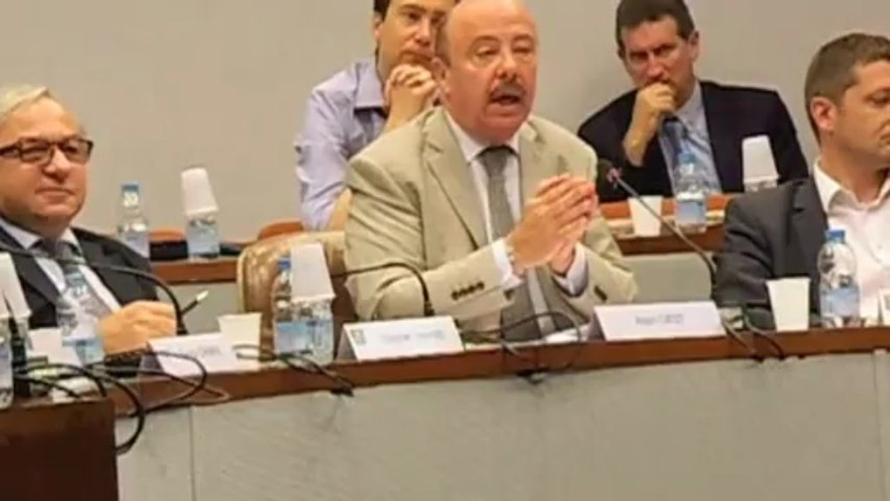 Alain Gest face au conseil régional de Picardie