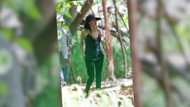Angelina Jolie Wows in Low-Cut Camisole in Hawaii After Mastectomy