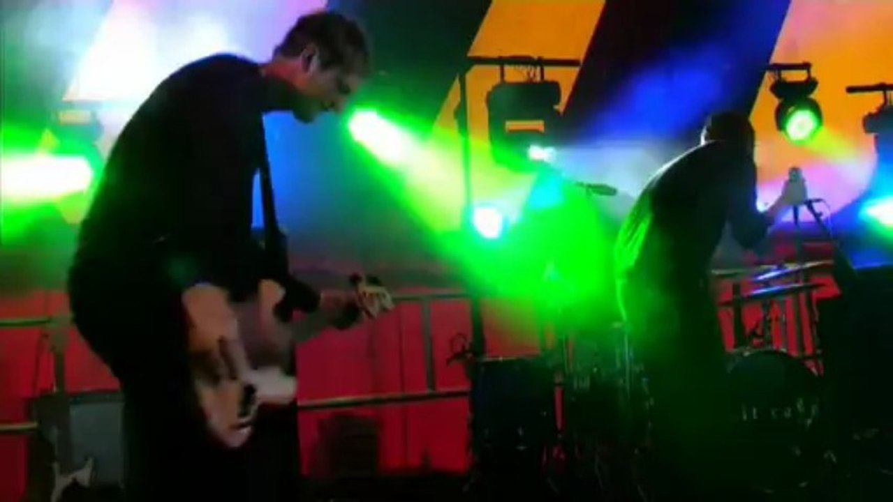 Exit Calm - We're On Our Own. Live at Kendal Calling 2010