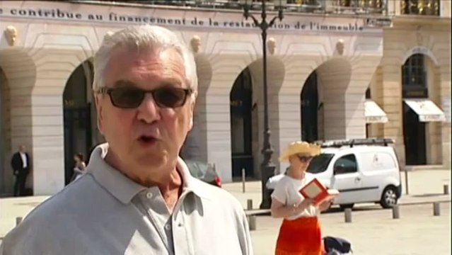 Les veilleurs debout protestent contre l'incarcération de Nicolas Buss