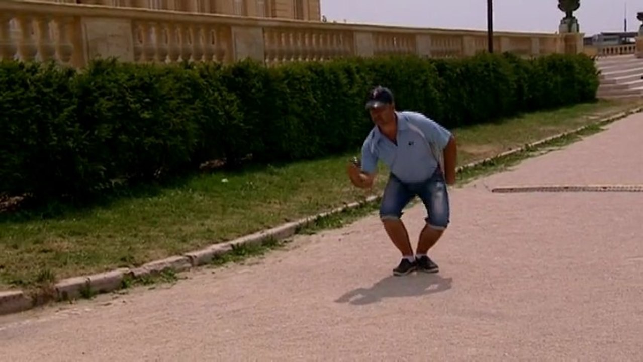 GARAGNON passe mais commence à fatiguer