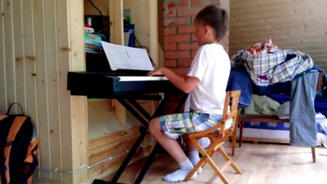 Prestigio MultiPhone 4055 DUO, тест камеры - музыка