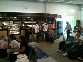 Τετ α τετ Ισά με Αμπντούν και Μανωλά