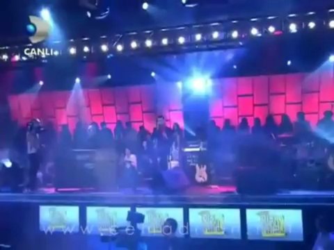 Cem Adrian - Sarı Gelin _ Disko Kralı