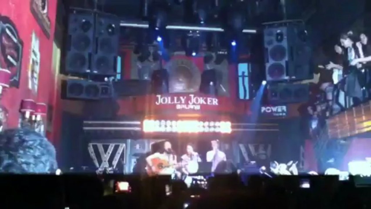 Halil Sezai & Murat Yılmazyıldırım & Cem Adrian - Kan revan içindeyim