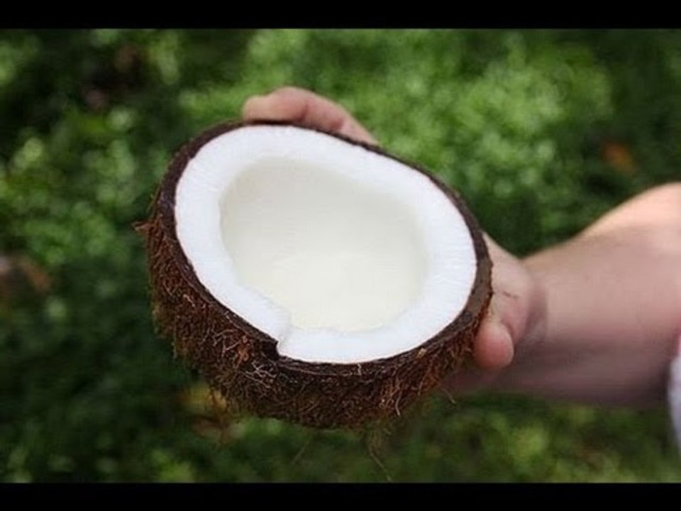 Comment ouvrir une noix de coco