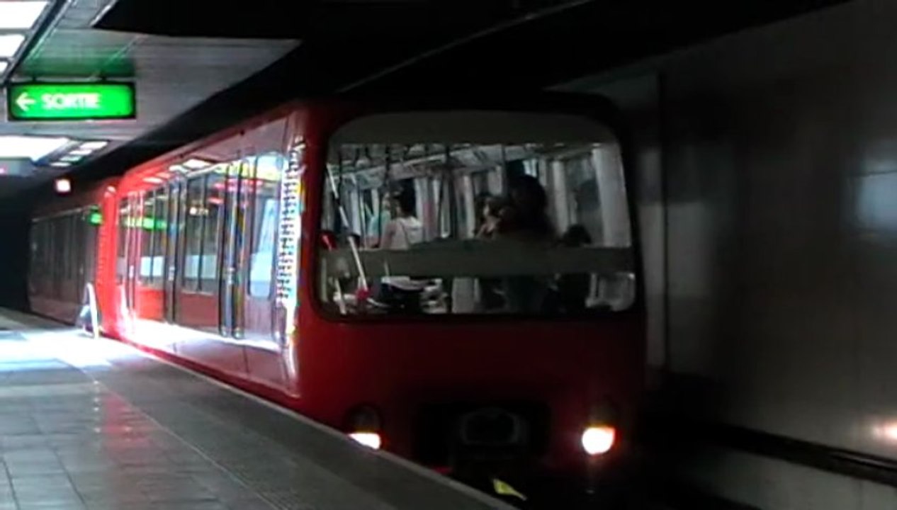 MPL85 : Départ de la station Grange Blanche sur la ligne D du métro de Lyon