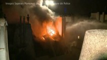 Huge fire rages at historic French palace