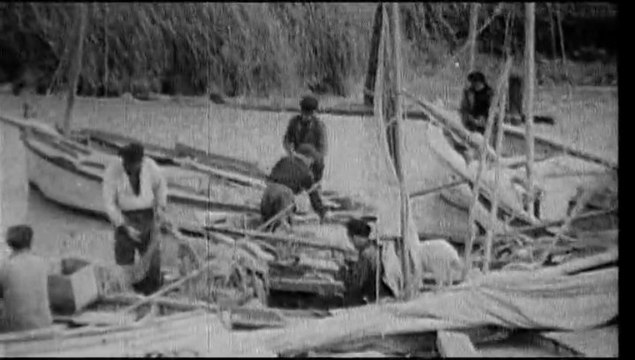 L'estuaire de la Gironde, l'esturgeon et ses pêcheurs - Extrait 1 du film Grains de folie