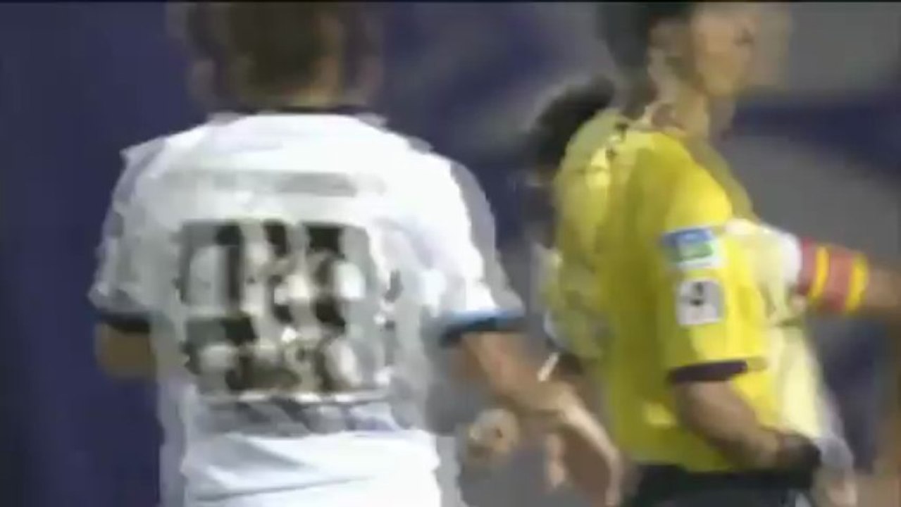 J-League: Satos Tore-Spektakel lässt Hiroshima vom Titel träumen