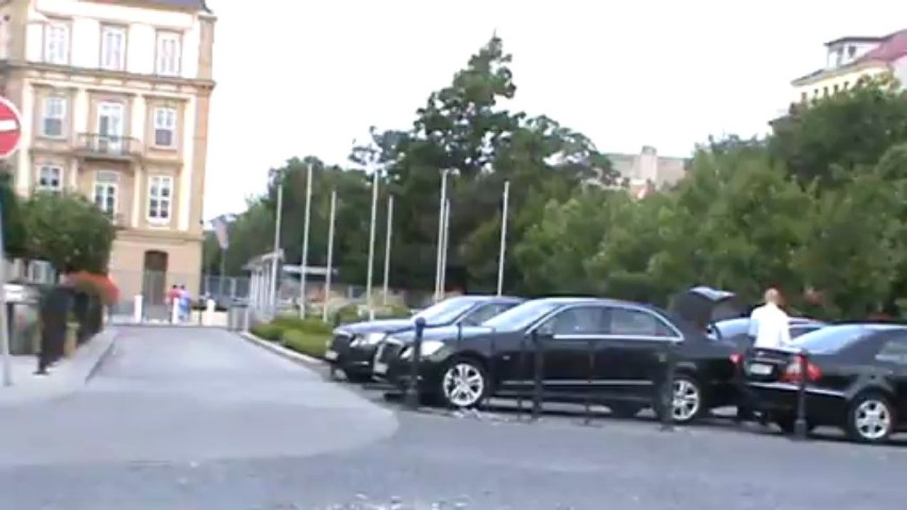 Bratislava chu chu bahn bratislava roten Bahn durch Bratislava auf den Berg und durch die Stadt