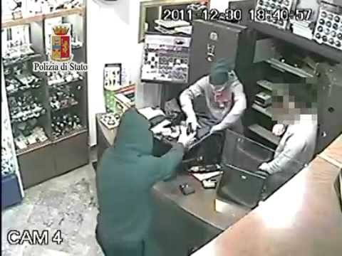 Palermo - Sgominata banda di ladri - Video rapina gioielleria Sasso (10.07.13)