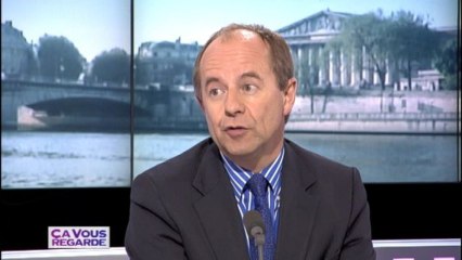 Jean-Jacques Urvoas : "Bernard Tapie n'est pas à la rue"