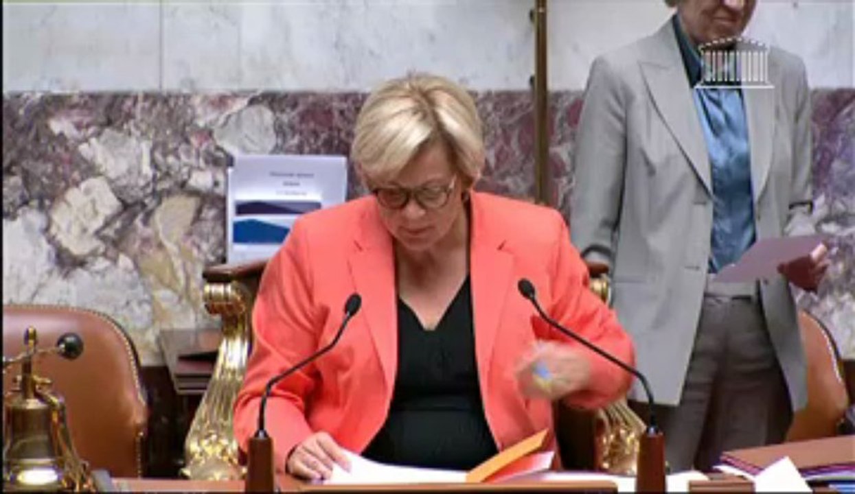 Examen de la proposition de loi relative à l'élection des conseillers de Paris : discussion des amendements sur l'article 2 10 juillet 2013