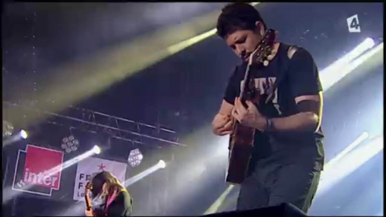 Extrait Rodrigo Y Gabriela live aux Francofolies 2012