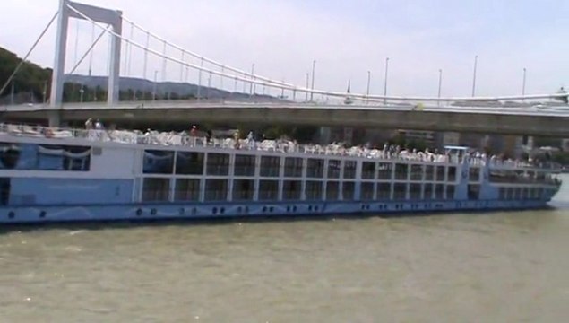 TUI Melodia von aussen TUI Melodia Flusskreuzfahrtschiff TUI FlussGenuss