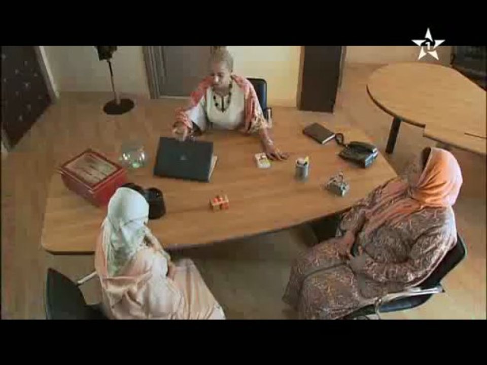 Hniya wmbarek wmas3od e1 - هنية مبارك و مسعود الحلقة 1 - Zik8.Com