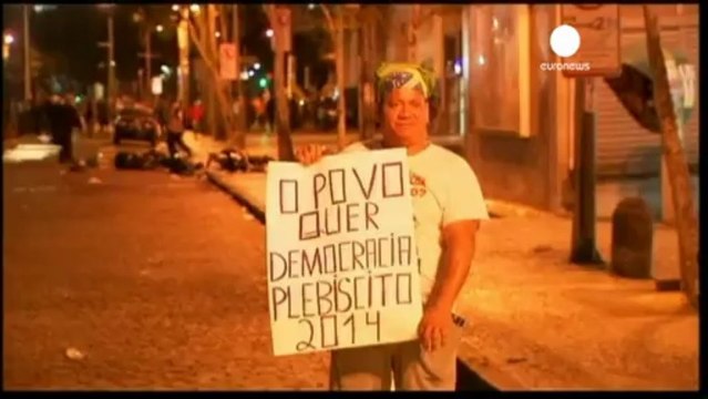 Clashes in Rio as trade unions protest in Brazil