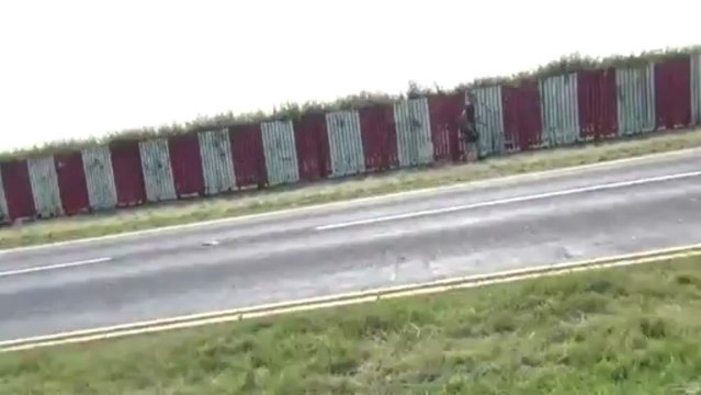 Jet flies dangerously close to ground at airshow