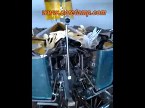 Automatic spoon packaging machine