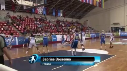 U20W 2013 S. Bouzenna half-court buzzer-beater
