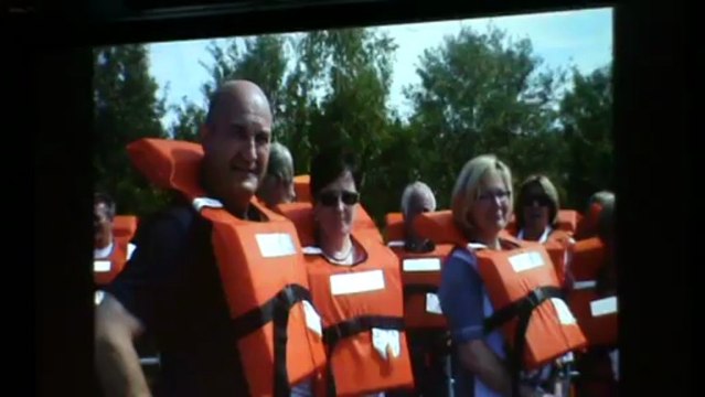 TUI Allegra Zumba Tanzkurs auf Deck Flusskreuzfahrtschiff TUI Allegra TUI FlussGenuss