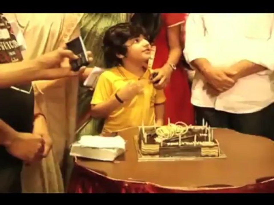 Khoobsurat completes 100 episodes