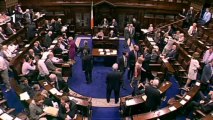 Avortement : l'Irlande adopte une loi controversée