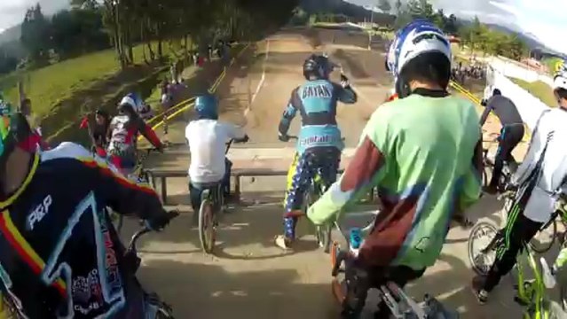 Reconocimiento de la pista de bicicross de la Ciudad del Sol y el Acero. Sogamoso, Boyaca, Colombia