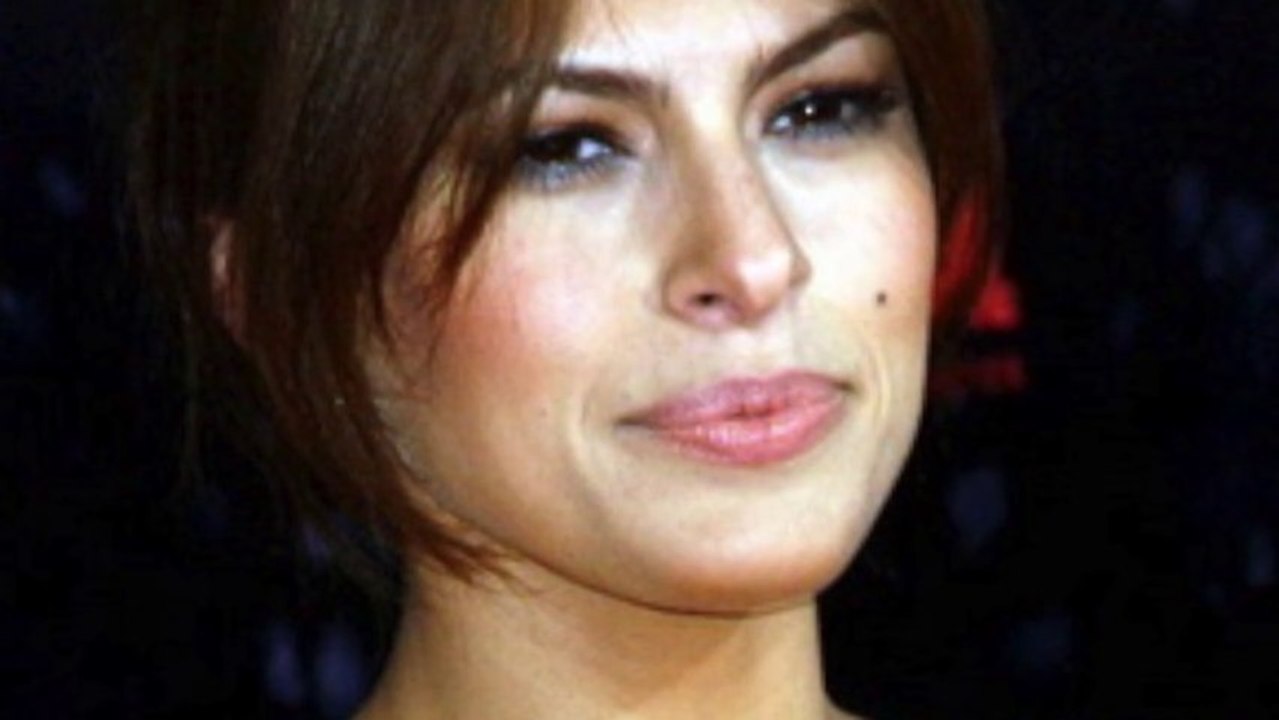 Eva Mendez Vajayjay