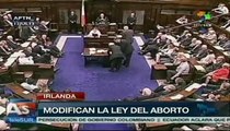 Parlamento irlandés aprueba nueva ley de aborto