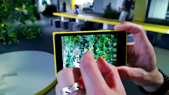 First hands-on with the Nokia Lumia 1020(720p_H.264-AAC)