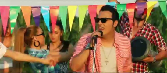 CLAUDIA SI ASU - FOARTE TARE FOARTE FAIN █▬█ █ ▀█▀ 2013