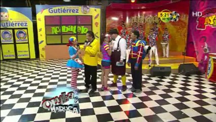 Maruca lee un poema a Marquitos