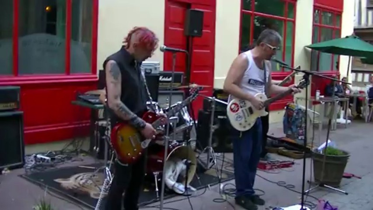 Nono Futur aux contres terrasses le 12 juillet 2013