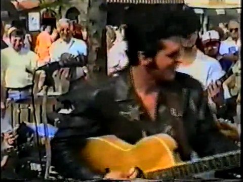 Screaming girls + Hollywood Joe / New York