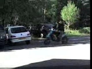 Aurore ki fé du scoot avec tony ^^