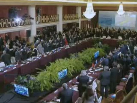 Síntesis Web: Venezuela asume pro témpore en Mercosur