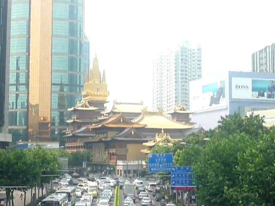 LIVE IN SHANGHAI 18