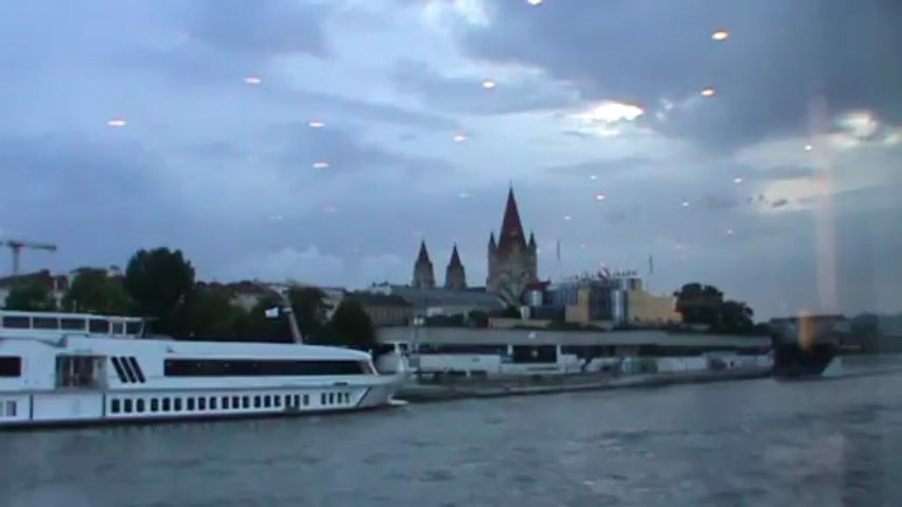 Flusskreuzfahrt Donau Budapest Wien Linz Bratislava