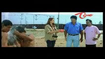 Srikanth Snatches Laya's Chain | Comedy Scene