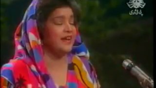 Shahida Parween - Khawaja Ghulam Fareed's Kafi - YouTube