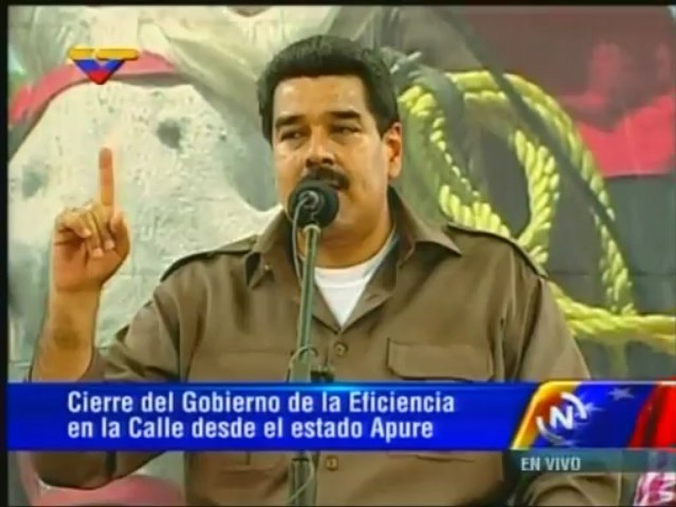 Maduro: "Tienen que tener cuidado porque los gringos, ha denunciado Snowden, espían celulares, telefonía fija, correos electrónicos"